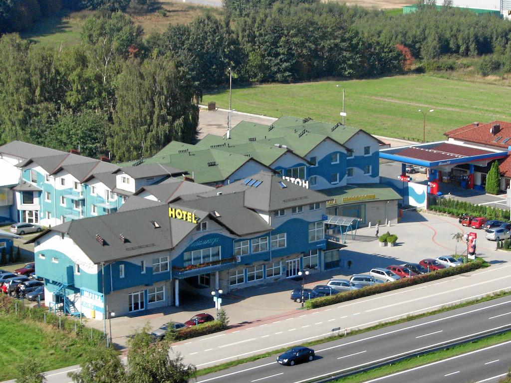 Hotel Imperium Pszczyna Buitenkant foto